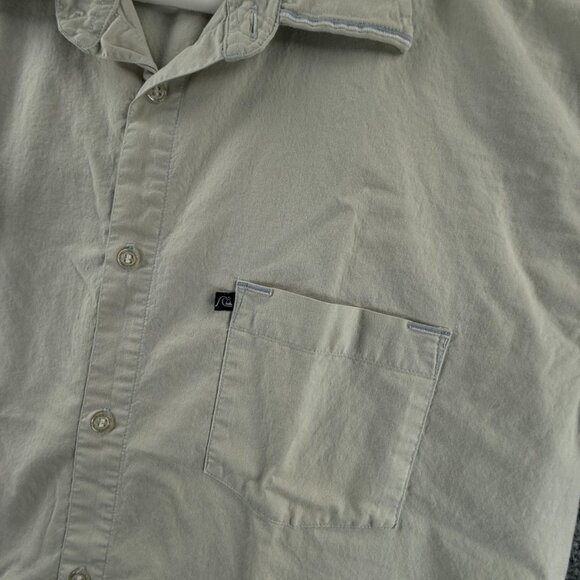 Quiksilver Medium Short Sleeve Gray Surf Pocket Solid Mens Shirt Woven Surf - Picture 3 of 14